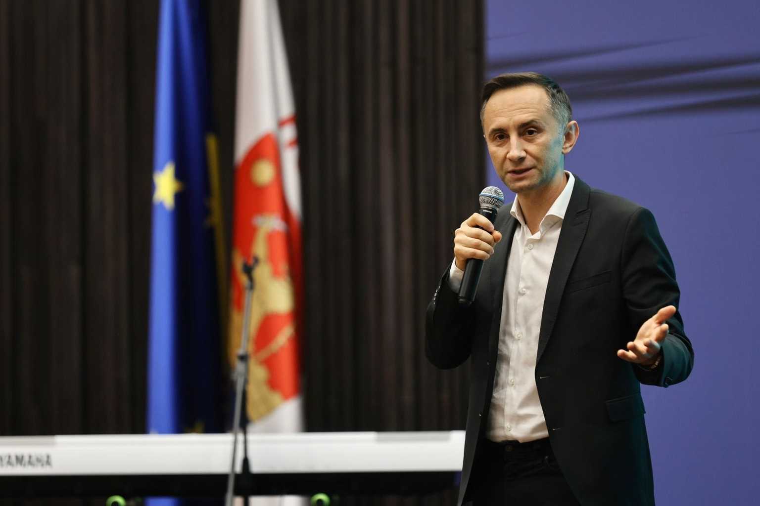 sursa foto: Facebook Alin Nica